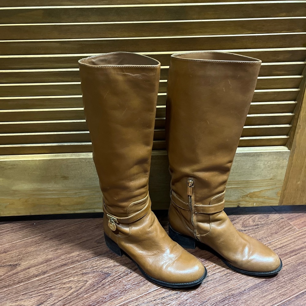 Michael kors boots